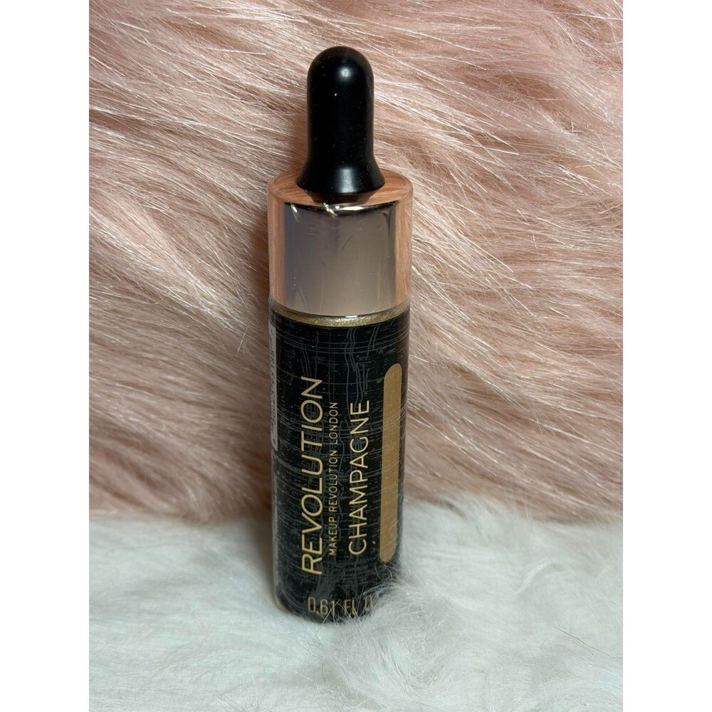 Revolution Liquid Highlighter – Champagne • Dewy Radiant Glow Illuminator • NEW